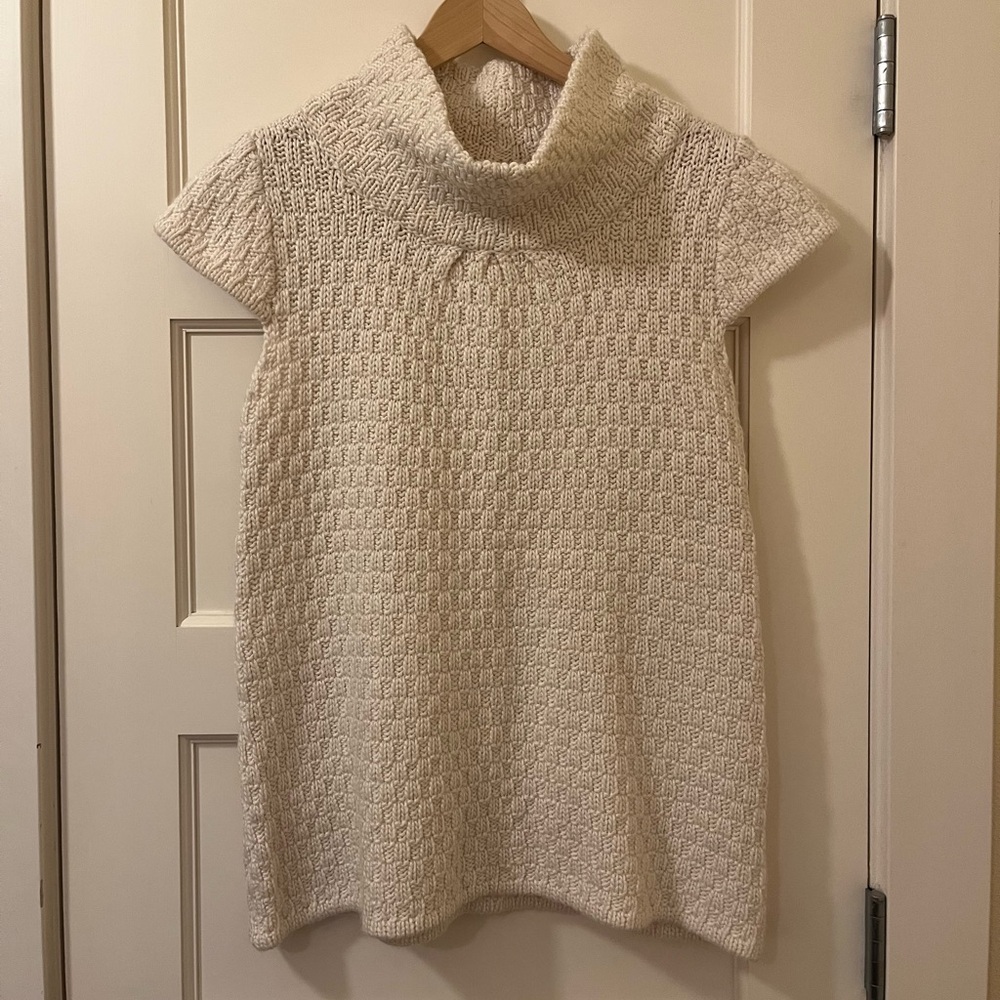 Design History • Ivory Funnel Neck Chunky Knit Sweater • Tunic Length • Size M